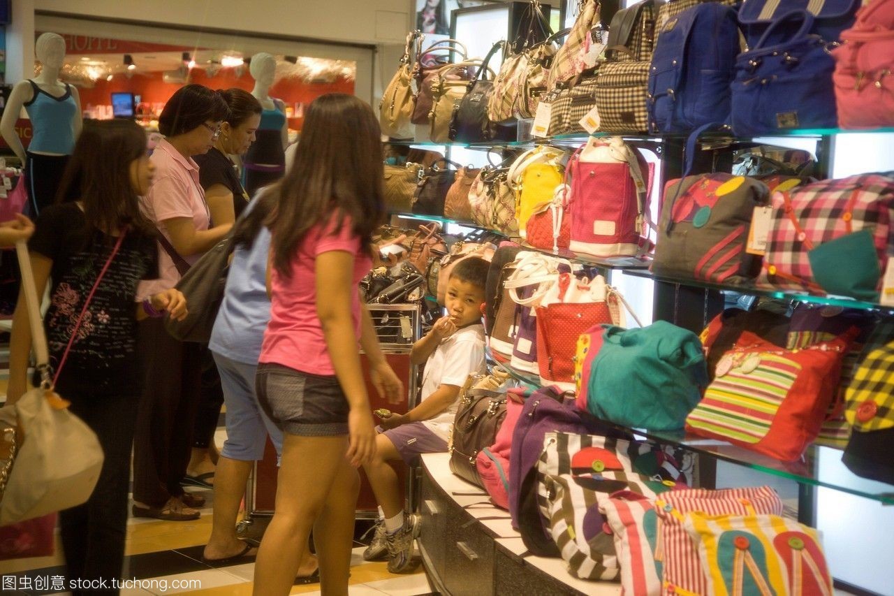 購(gòu)物中心的手袋精品店,馬卡蒂,菲律賓